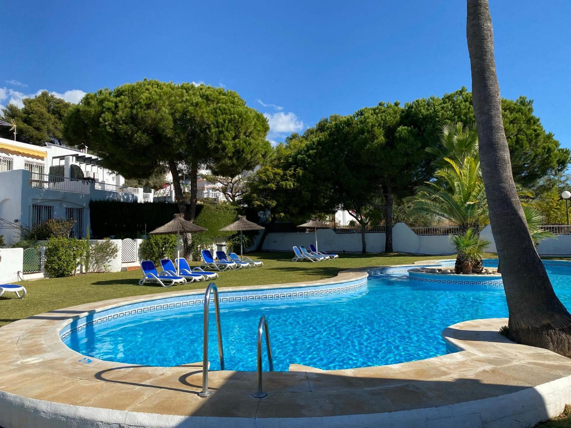 Paraiso Blanco 16A Apartments Casasol Nerja Rum bild